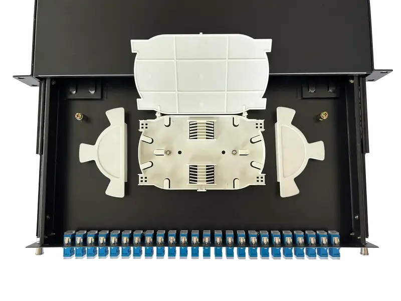 Оптическая распределительная панель SRP (выдвижная) для установки в стойку Оптическая распределительная панель SRP (выдвижная) для установки в стойку