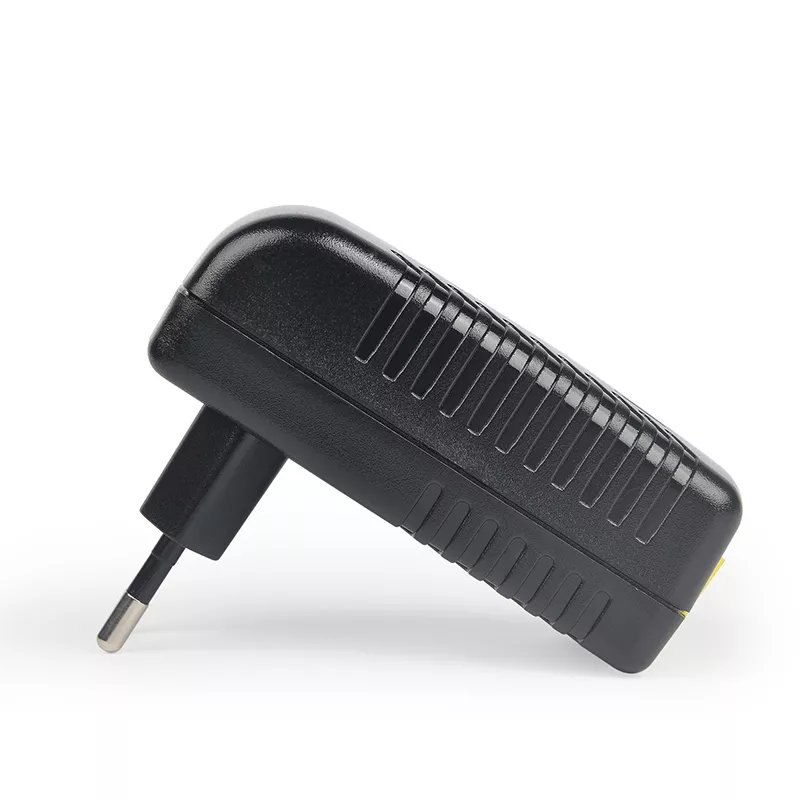 PoE инжектор 48V 0.5A в розетку